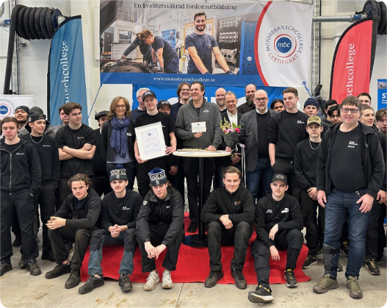 STFG blir certifierad som ett Motorbranschcollege